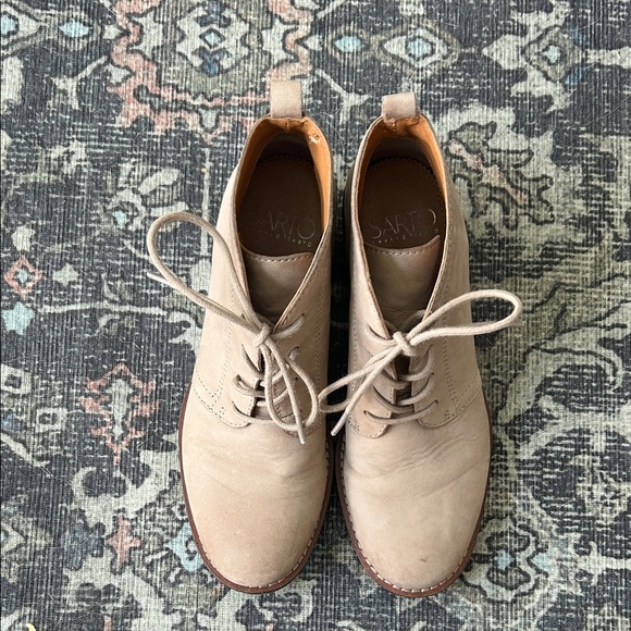 Sarto by Franco Sarto Booties size 5. - Picture 2 of 7